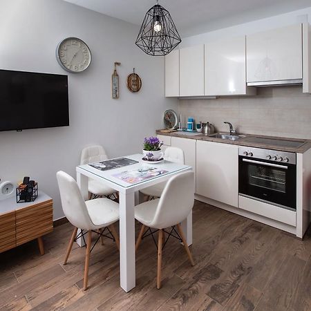 Apartment Stina Podstrana Extérieur photo